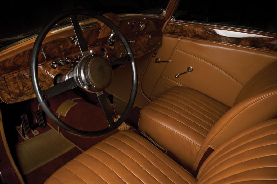  Jaguar Mk IV Drophead Coupe 1948 года  (фото 7 из 15)